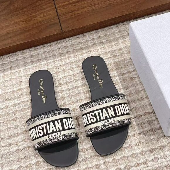 EUC Ladies Christian Dior Sandals - Picture 1 of 5